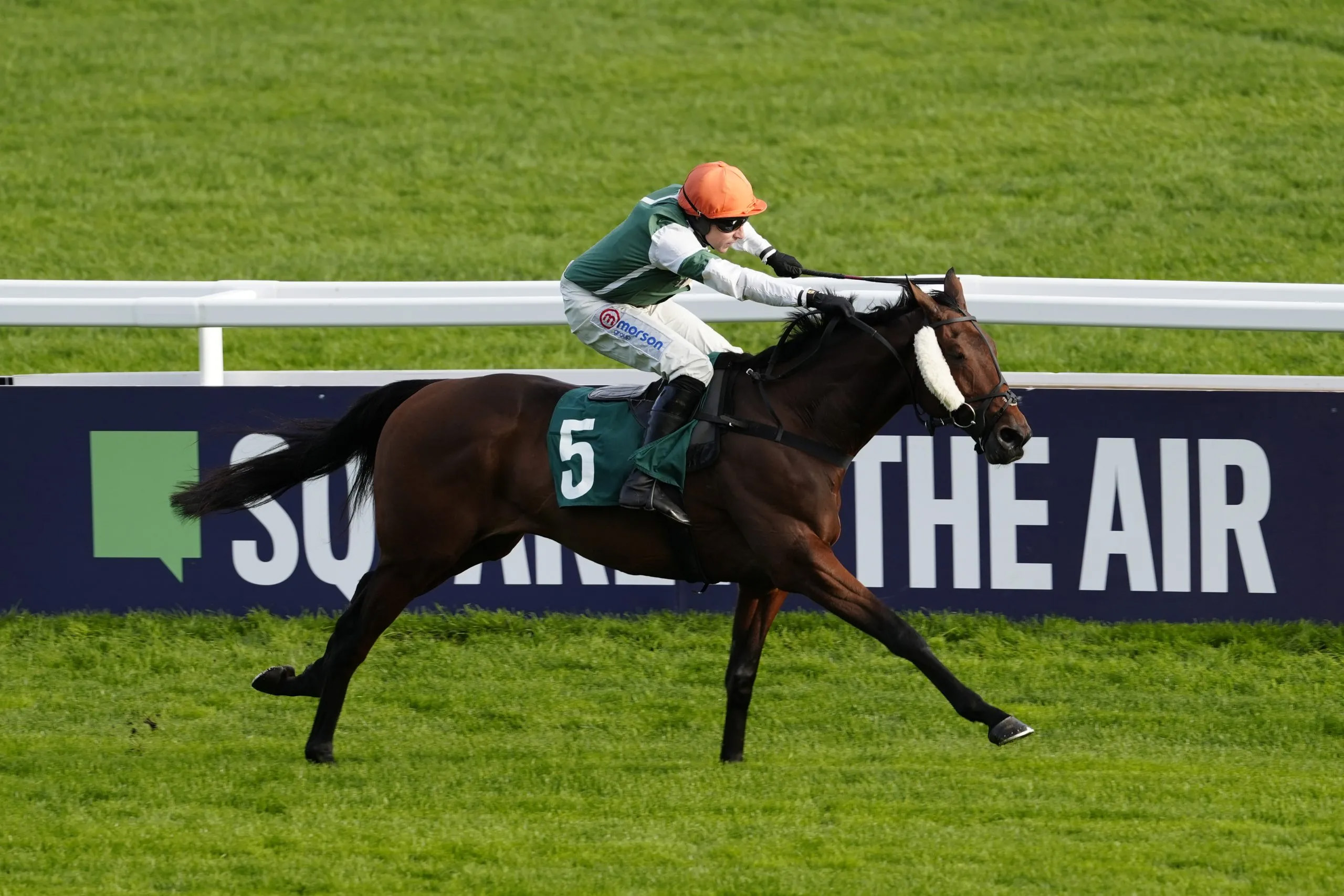 Squareintheair.com Handicap Chase